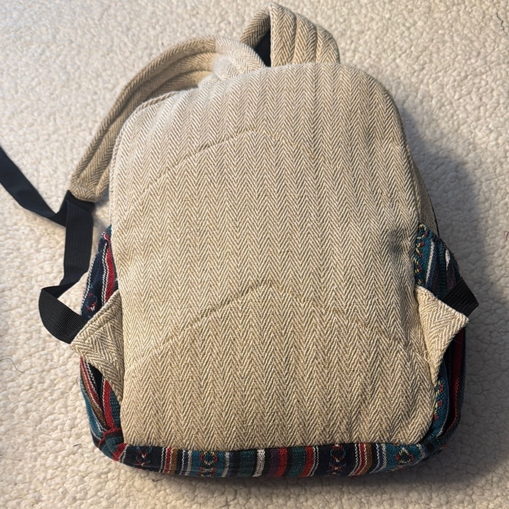 Himalayan Hemp Backpack - Picture 3 of 7